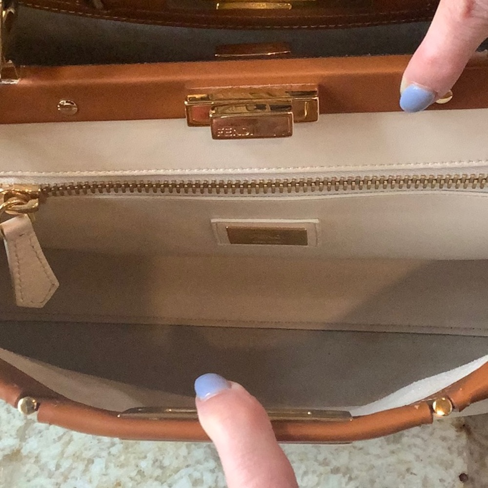 Fendi Peekaboo Medium/Vit. King Camel!!! - Picture 8 of 9